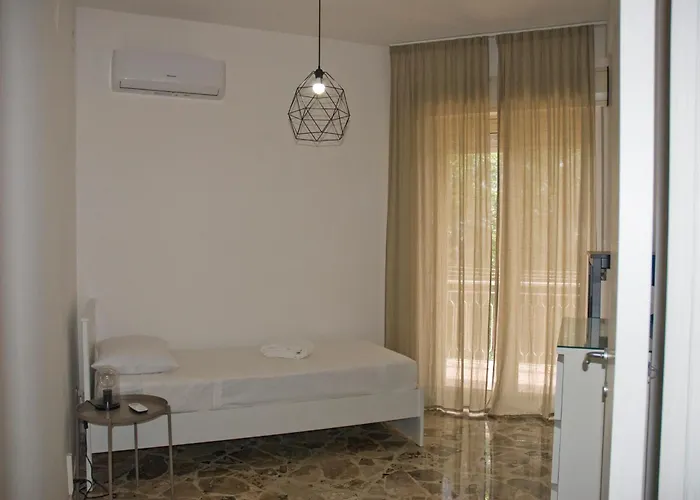 Casa Lucia * Syracuse